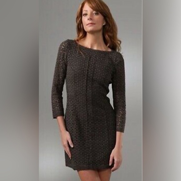 DVF Diane Von Furstenberg CARITAN Crochet Lace Long Sleeve Mini Dress size 4 - Picture 2 of 11